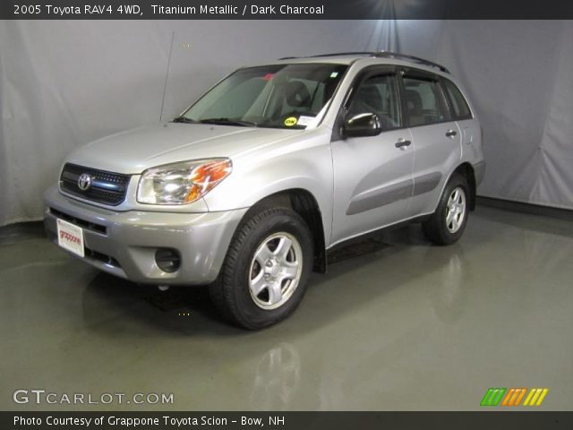 2005 Toyota RAV4 4WD in Titanium Metallic