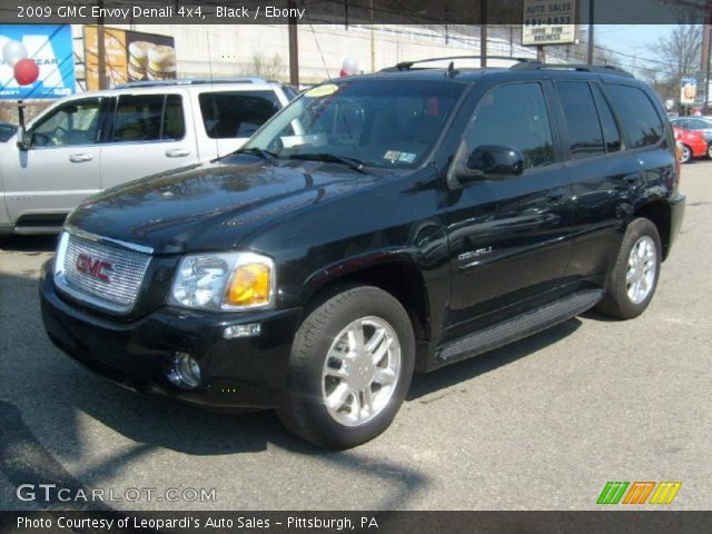 2009 GMC Envoy Denali 4x4 in Black