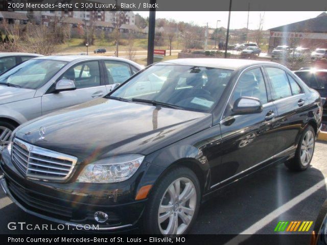 2009 Mercedes-Benz C 300 Luxury in Black