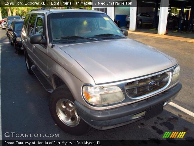 1998 Ford Explorer XLT in Light Prairie Tan Metallic