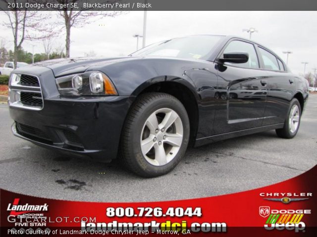 2011 Dodge Charger SE in Blackberry Pearl