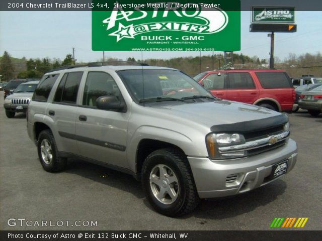 2004 Chevrolet TrailBlazer LS 4x4 in Silverstone Metallic