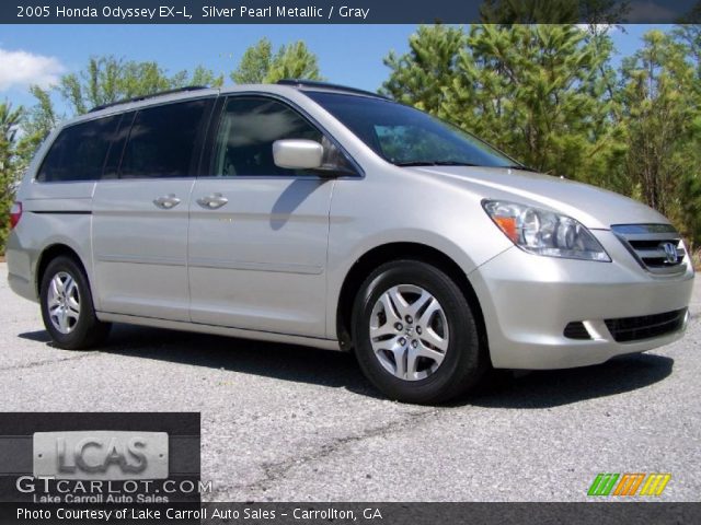 2005 Honda Odyssey EX-L in Silver Pearl Metallic