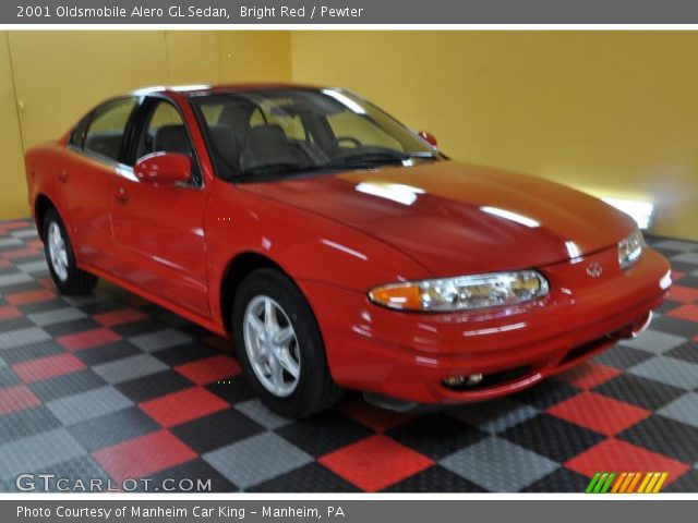 2001 Oldsmobile Alero GL Sedan in Bright Red