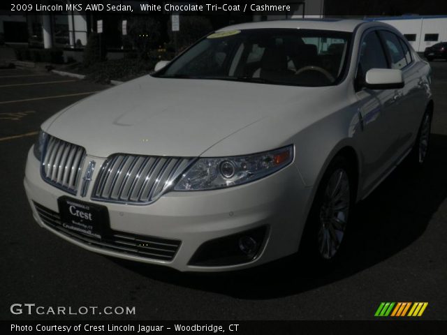 2009 Lincoln MKS AWD Sedan in White Chocolate Tri-Coat