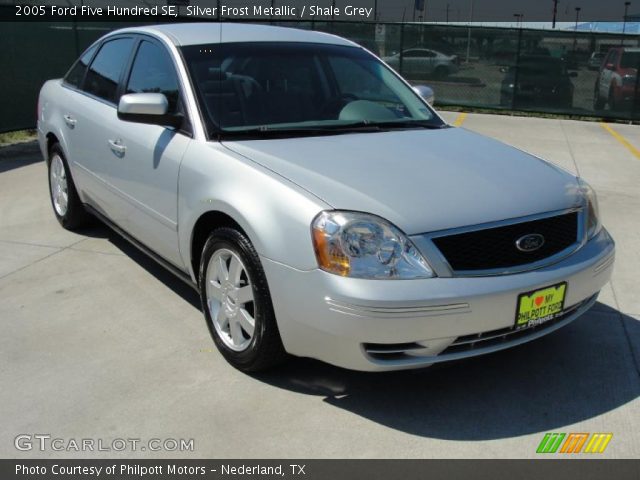 2005 Ford Five Hundred SE in Silver Frost Metallic