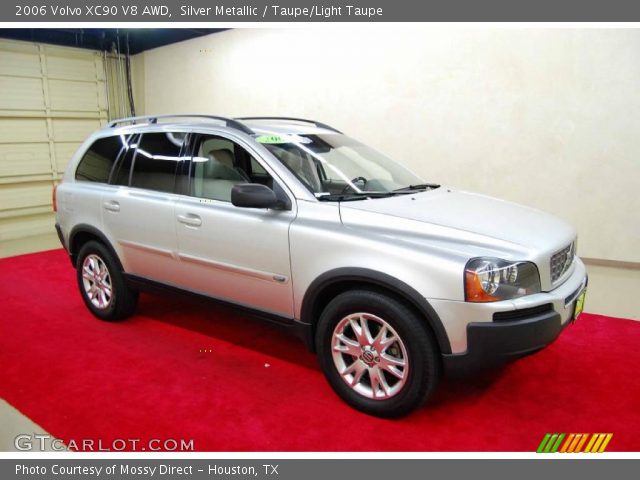 2006 Volvo XC90 V8 AWD in Silver Metallic