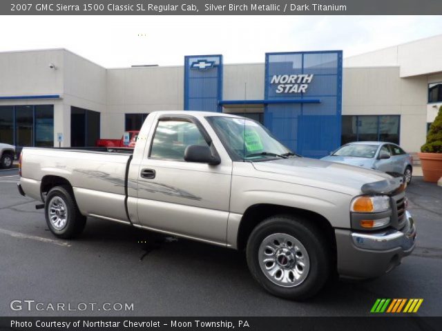 2007 GMC Sierra 1500 Classic SL Regular Cab in Silver Birch Metallic