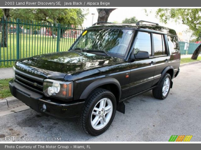 2003 Land Rover Discovery SE in Java Black