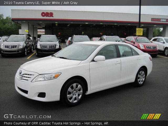 2010 Toyota Camry LE in Super White