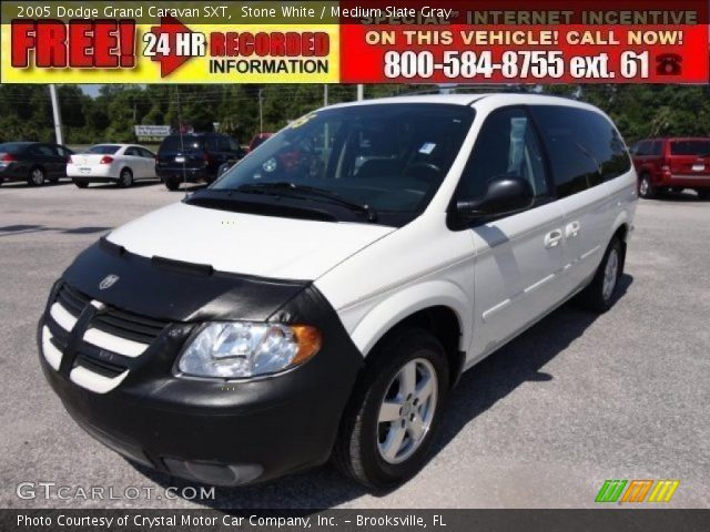 2005 Dodge Grand Caravan SXT in Stone White