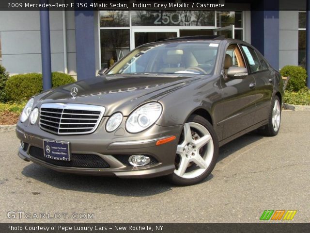 2009 Mercedes-Benz E 350 4Matic Sedan in Indium Grey Metallic