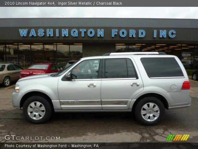 2010 Lincoln Navigator 4x4 in Ingot Silver Metallic