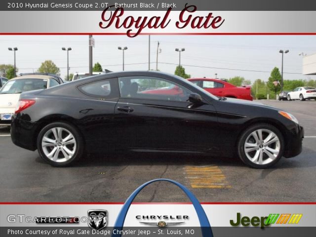 2010 Hyundai Genesis Coupe 2.0T in Bathurst Black