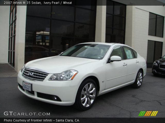 2007 Infiniti M 35 Sedan in Ivory Pearl
