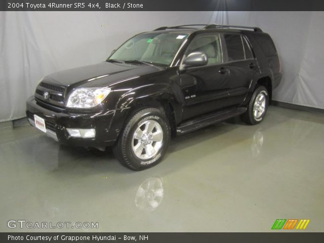 2004 Toyota 4Runner SR5 4x4 in Black