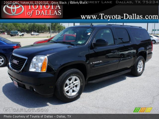2007 GMC Yukon XL 1500 SLE in Onyx Black