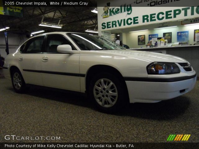 2005 Chevrolet Impala  in White