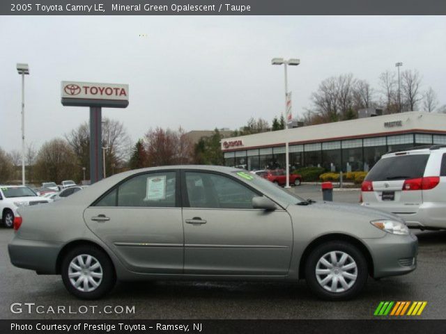 2005 Toyota Camry LE in Mineral Green Opalescent