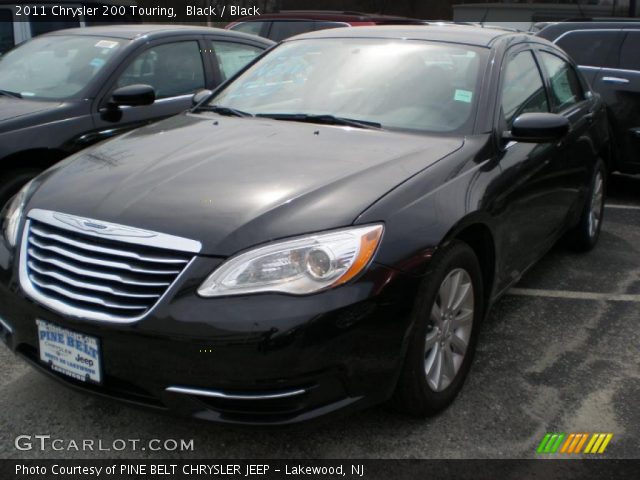 2011 Chrysler 200 Touring in Black