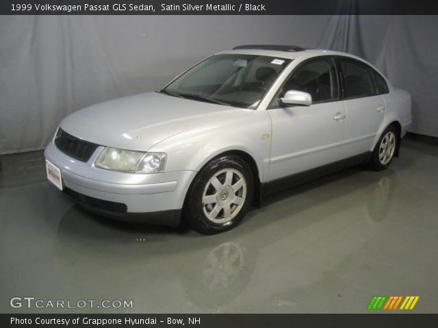 1999 Volkswagen Passat GLS Sedan in Satin Silver Metallic