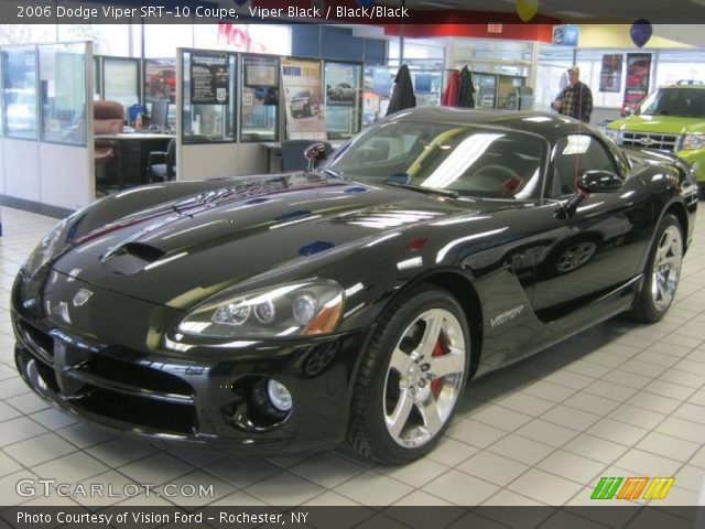 2006 Dodge Viper SRT-10 Coupe in Viper Black