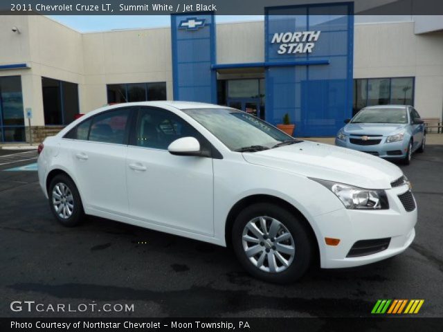 2011 Chevrolet Cruze LT in Summit White
