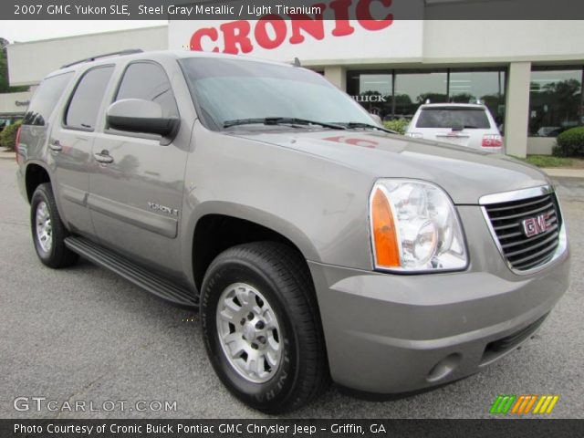 2007 GMC Yukon SLE in Steel Gray Metallic