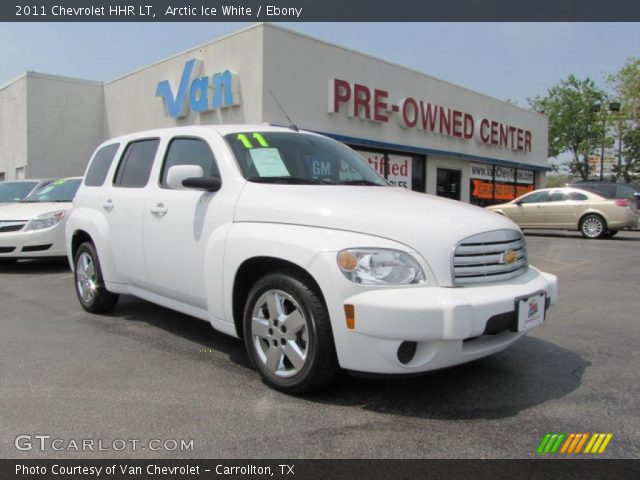 2011 Chevrolet HHR LT in Arctic Ice White