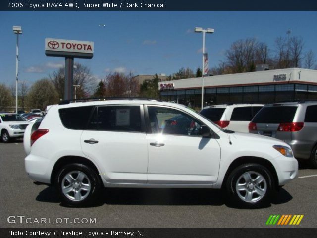 2006 Toyota RAV4 4WD in Super White