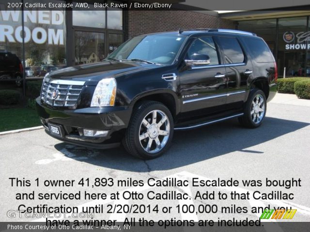2007 Cadillac Escalade AWD in Black Raven