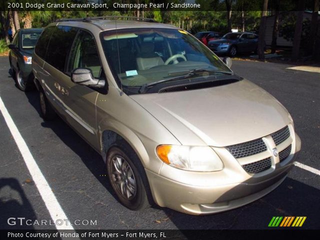 2001 Dodge Grand Caravan Sport in Champagne Pearl