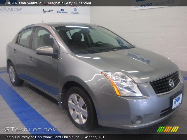 2009 Nissan Sentra 2.0 in Magnetic Gray