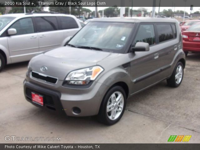 2010 Kia Soul + in Titanium Gray