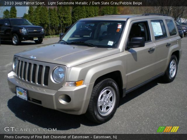 2010 Jeep Patriot Sport in Light Sandstone Metallic