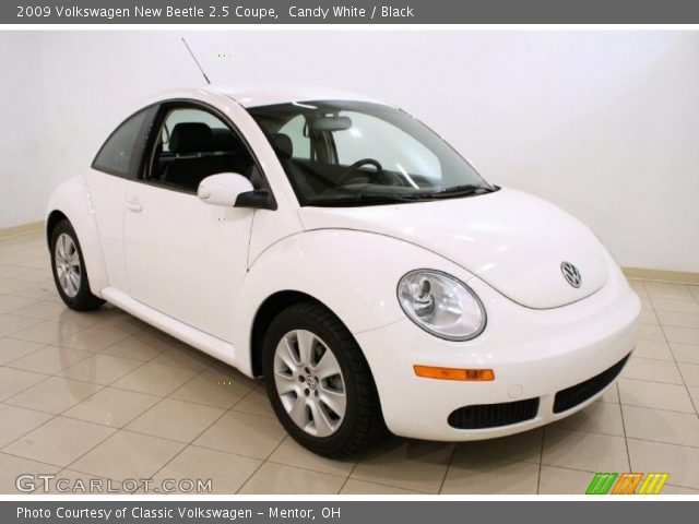 2009 Volkswagen New Beetle 2.5 Coupe in Candy White