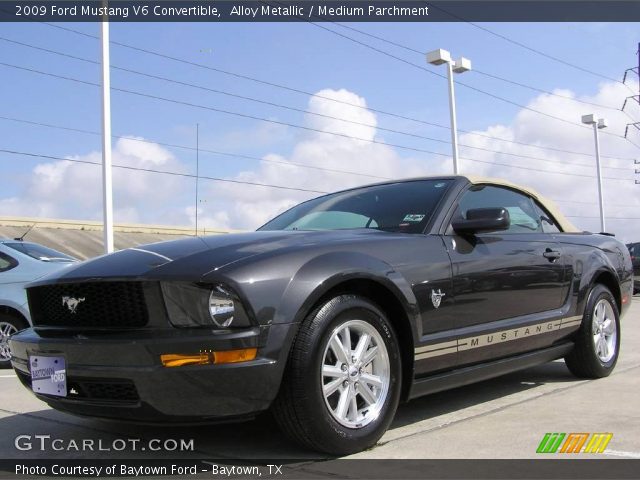 2009 Ford Mustang V6 Convertible in Alloy Metallic