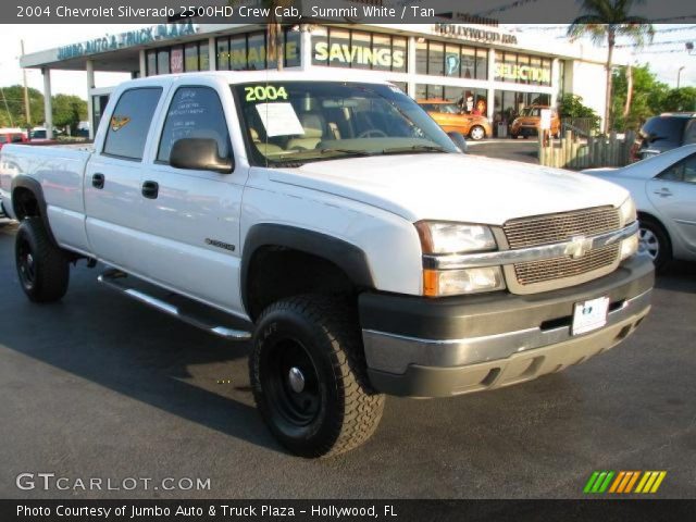 2004 Chevrolet Silverado 2500HD Crew Cab in Summit White