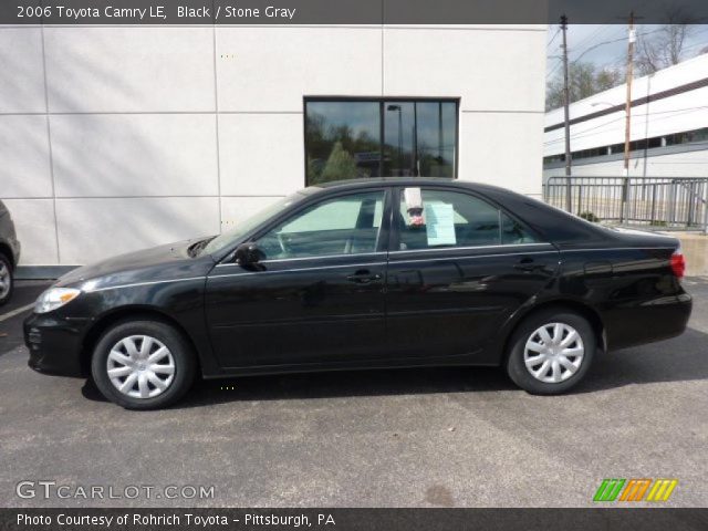 2006 Toyota Camry LE in Black