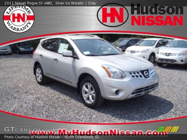 2011 Nissan Rogue SV AWD in Silver Ice Metallic