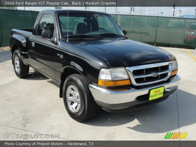 2000 Ford Ranger XLT Regular Cab in Black