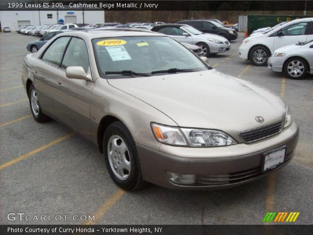 1999 Lexus ES 300 in Cashmere Beige Metallic