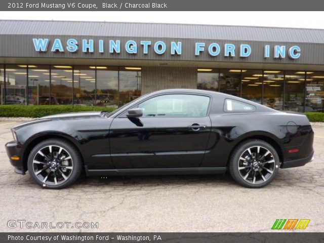 2012 Ford Mustang V6 Coupe in Black