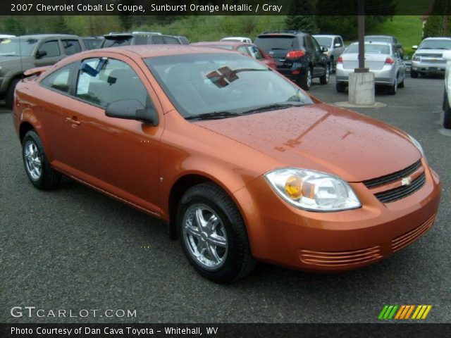 2007 Chevrolet Cobalt LS Coupe in Sunburst Orange Metallic