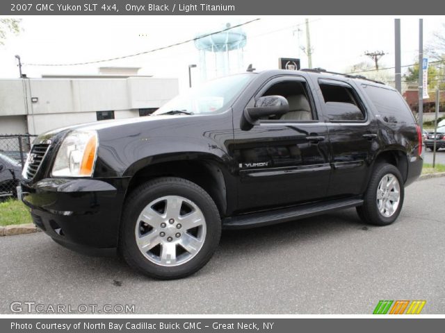 2007 GMC Yukon SLT 4x4 in Onyx Black