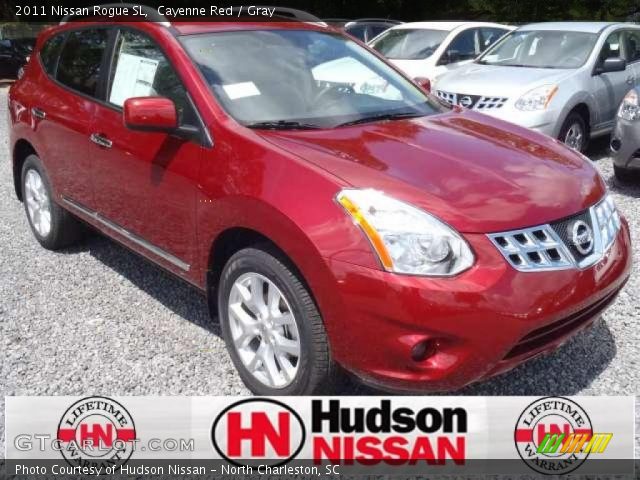 2011 Nissan Rogue SL in Cayenne Red