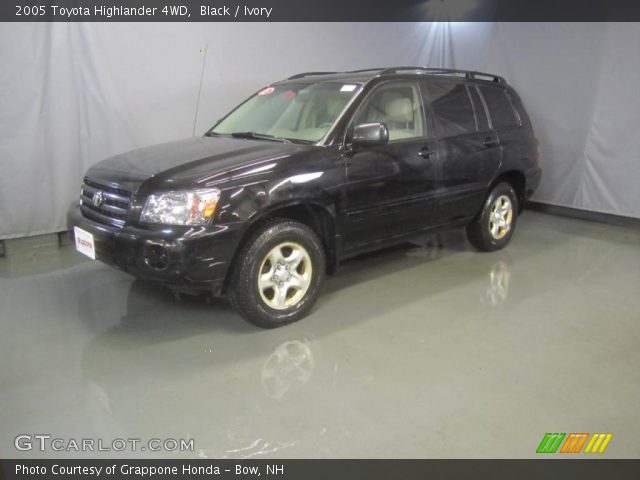 2005 Toyota Highlander 4WD in Black