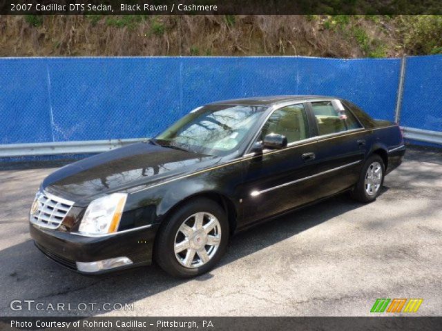 2007 Cadillac DTS Sedan in Black Raven