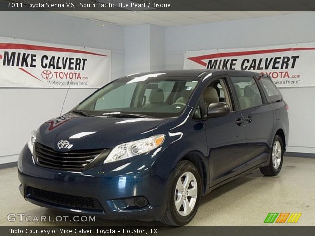 2011 Toyota Sienna V6 in South Pacific Blue Pearl