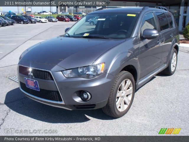 2011 Mitsubishi Outlander SE in Graphite Gray Pearl